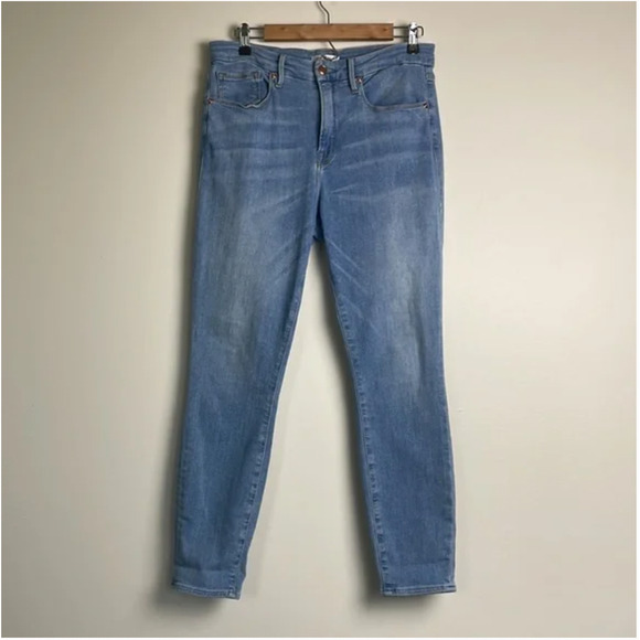 Good American Good Legs Crop Jeans Size 32 - Picture 1 of 4